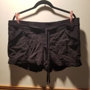 Dynamite paperbag cotton shorts